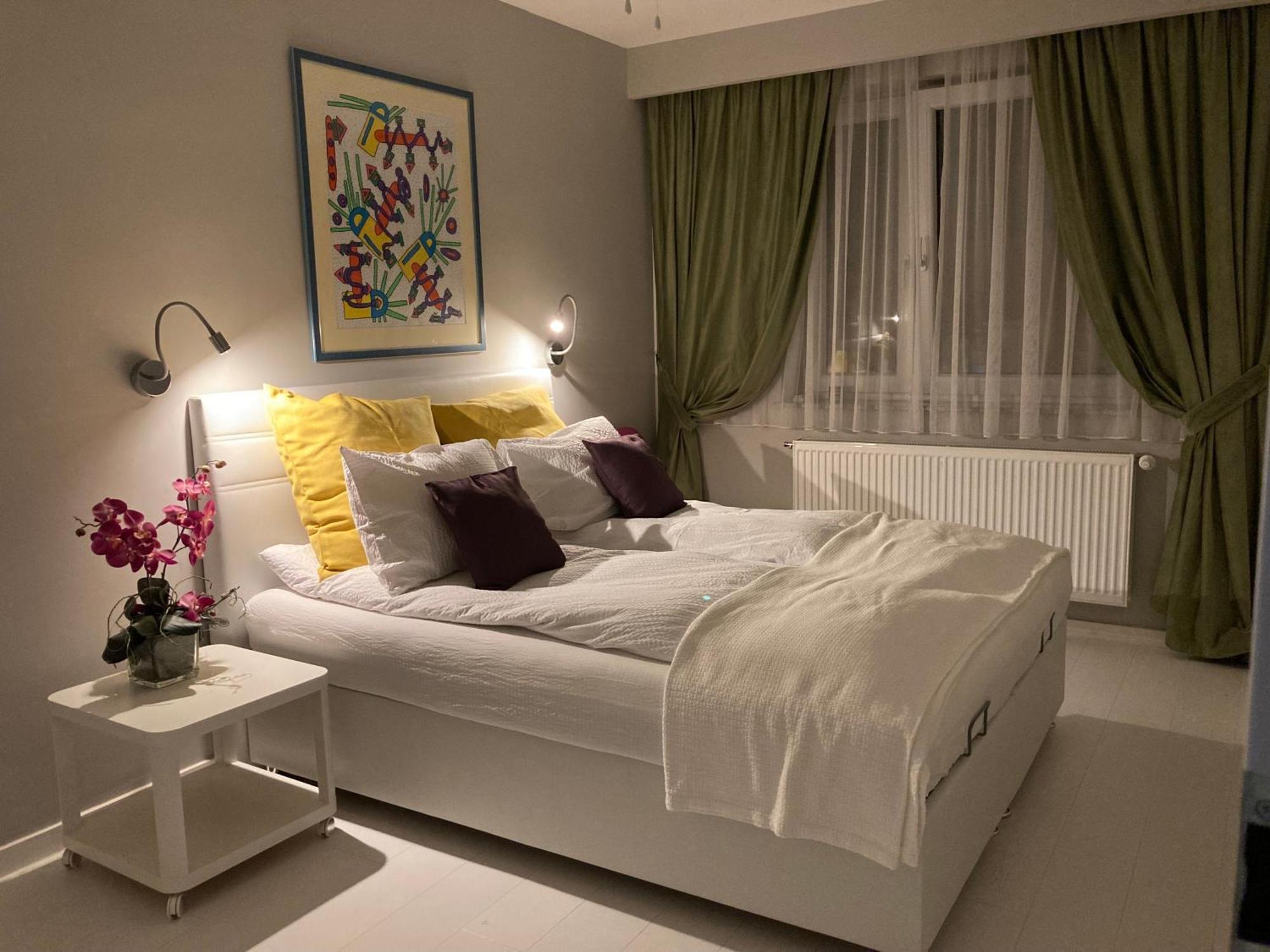 Apartamentul Max, Practic Si Confortabil Oradea Exterior foto